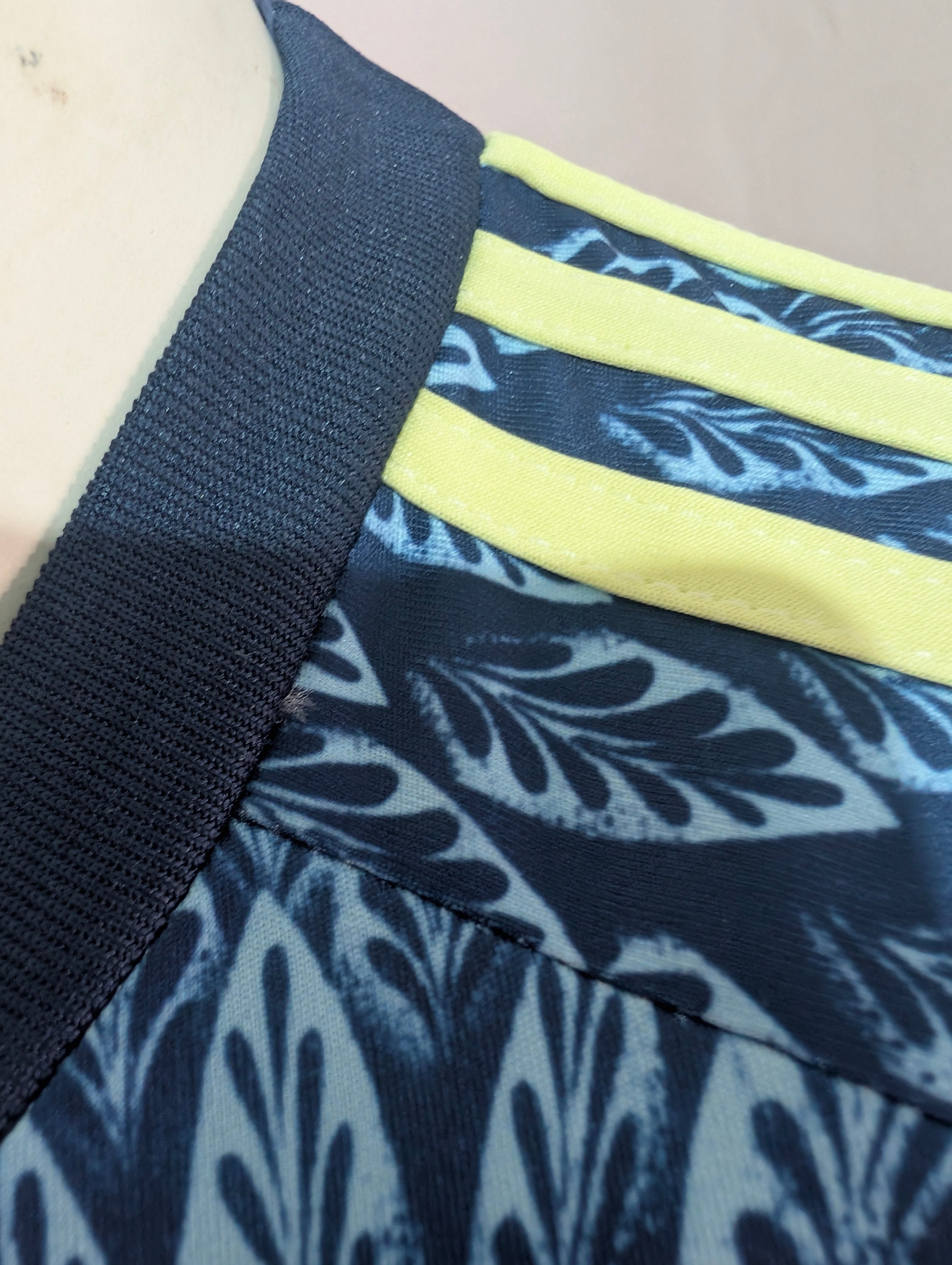 America alternativo azul versión aficionado