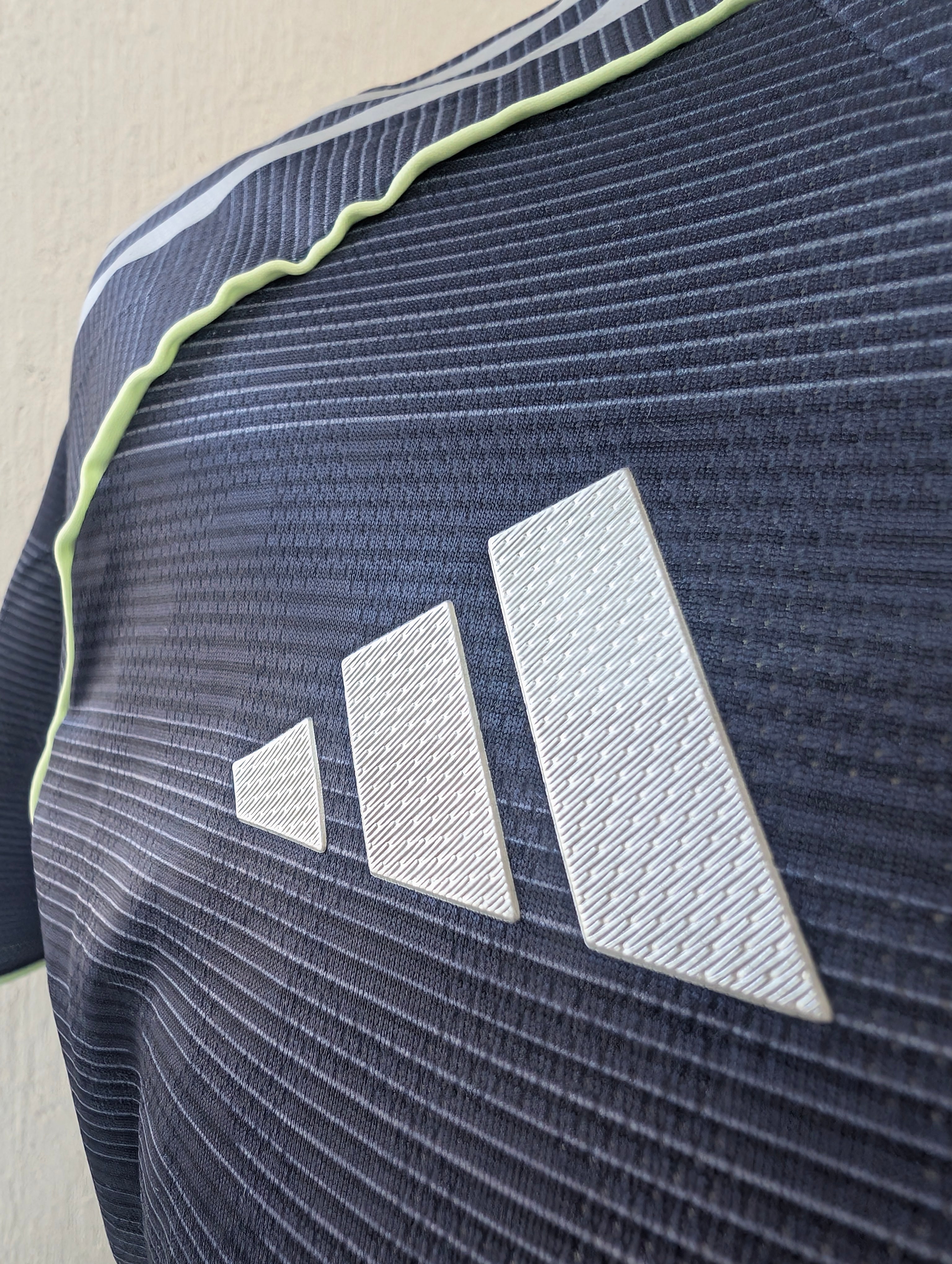 Real Madrid Negra Alternativo Versión jugador