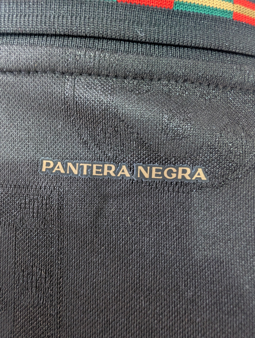 Selección Portugal negra edición Eusebio "Pantera Negra" con numero de CR7 version jugador